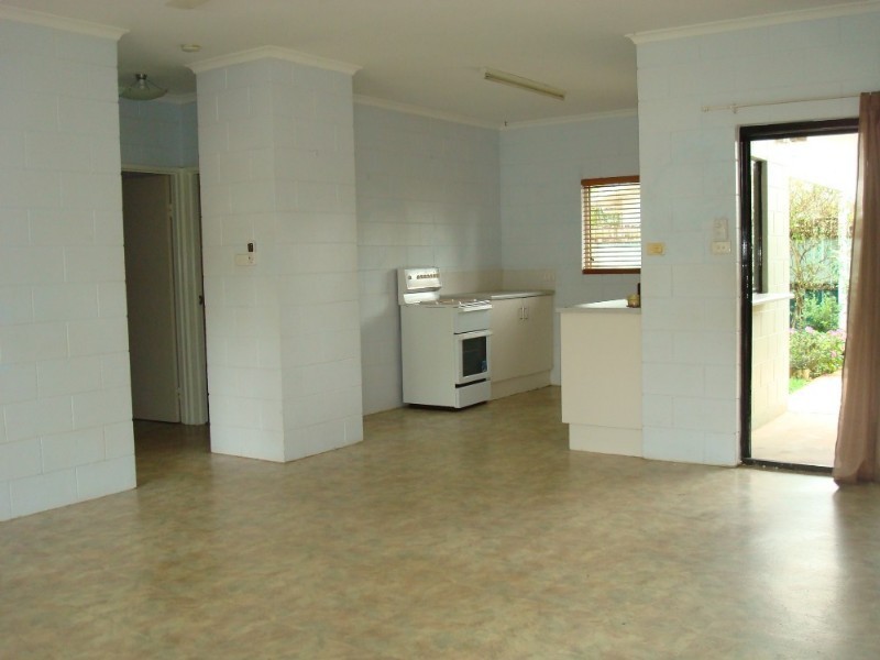 1/4 Herald Street, Bentley Park QLD 4869