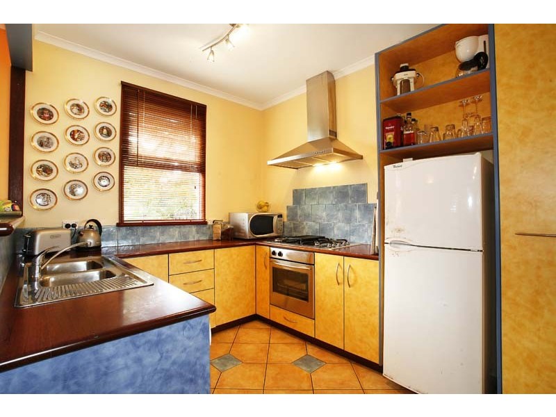 50 Jones Street, Westcourt QLD 4870