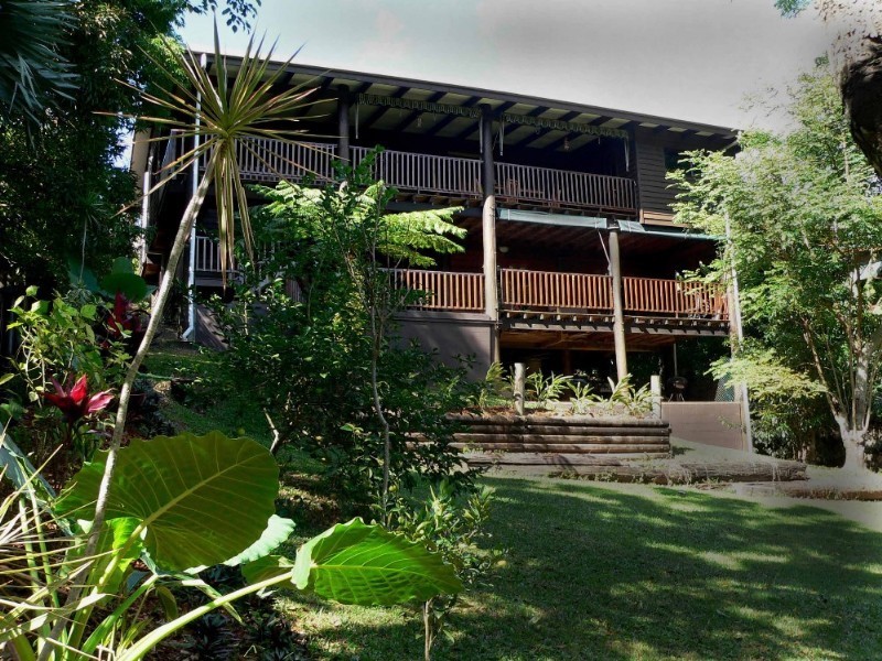 27 Latreille Terrace, Brinsmead QLD 4870