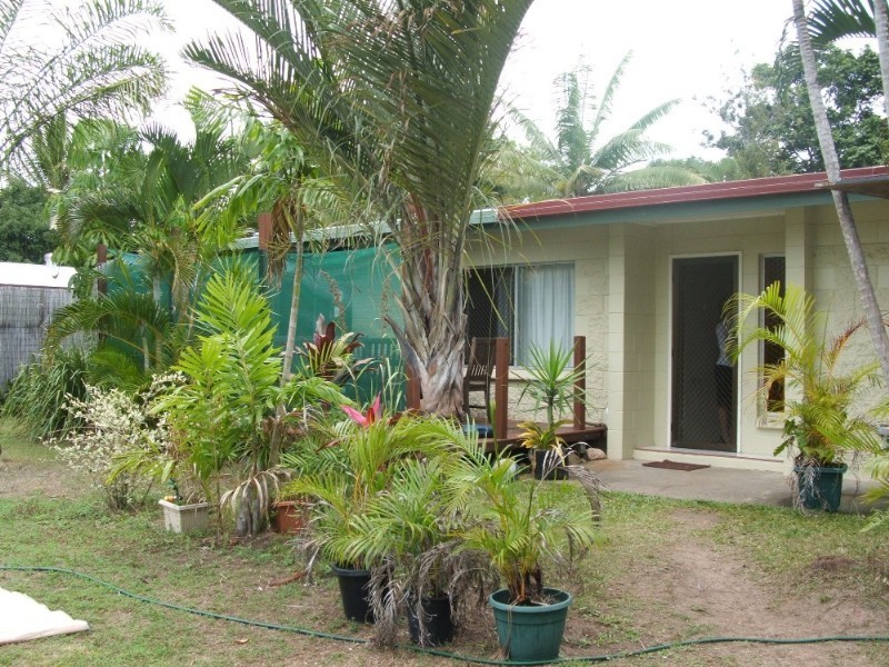 43 Napier Close, Trinity Park QLD 4879