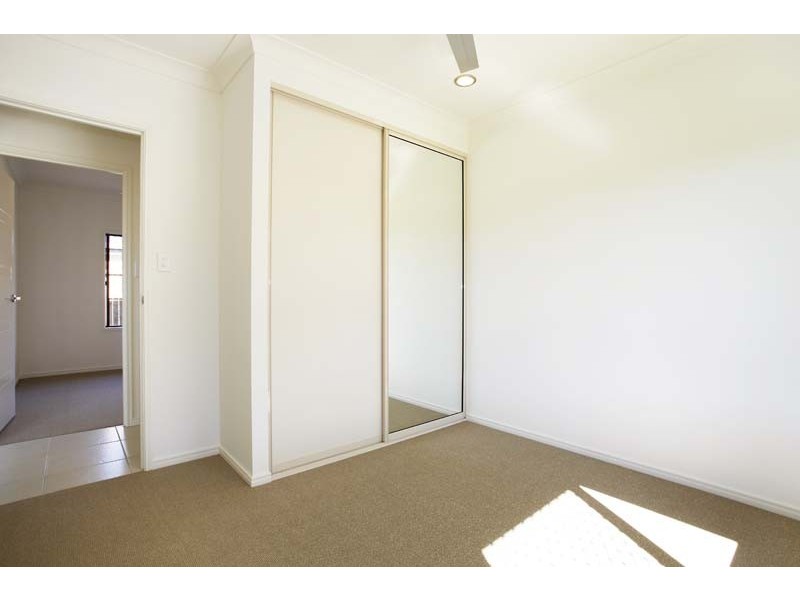 32 Finniss Crescent, Bentley Park QLD 4869