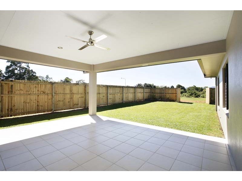 32 Finniss Crescent, Bentley Park QLD 4869