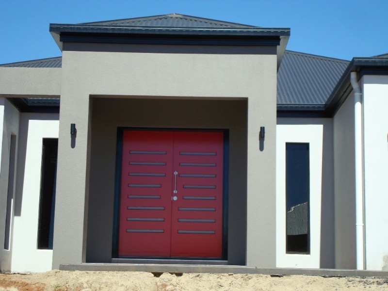 61 Norfolk Circuit, Redlynch QLD 4870