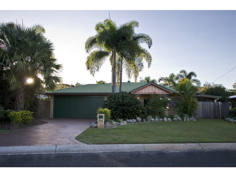 50 Shannon Drive, Bayview Heights QLD 4868