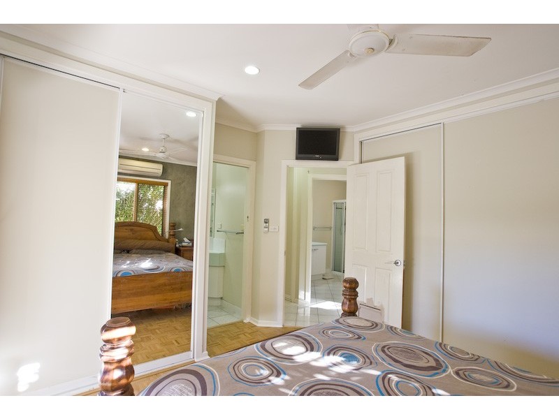 50 Shannon Drive, Bayview Heights QLD 4868