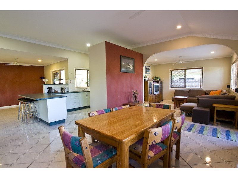 50 Shannon Drive, Bayview Heights QLD 4868