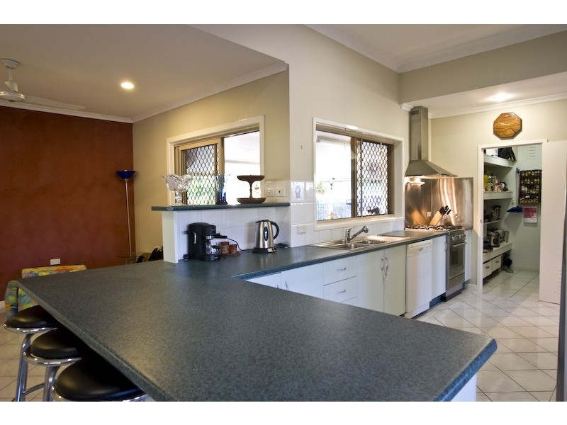 50 Shannon Drive, Bayview Heights QLD 4868