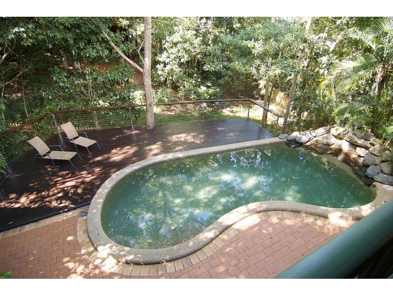 12 Cycas Close, Kamerunga QLD 4870