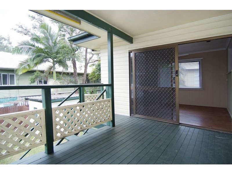 76 Macilwraith Street, Manoora QLD 4870