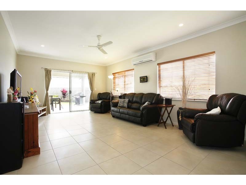 6 Turon Close, Bentley Park QLD 4869
