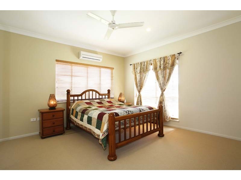 6 Turon Close, Bentley Park QLD 4869