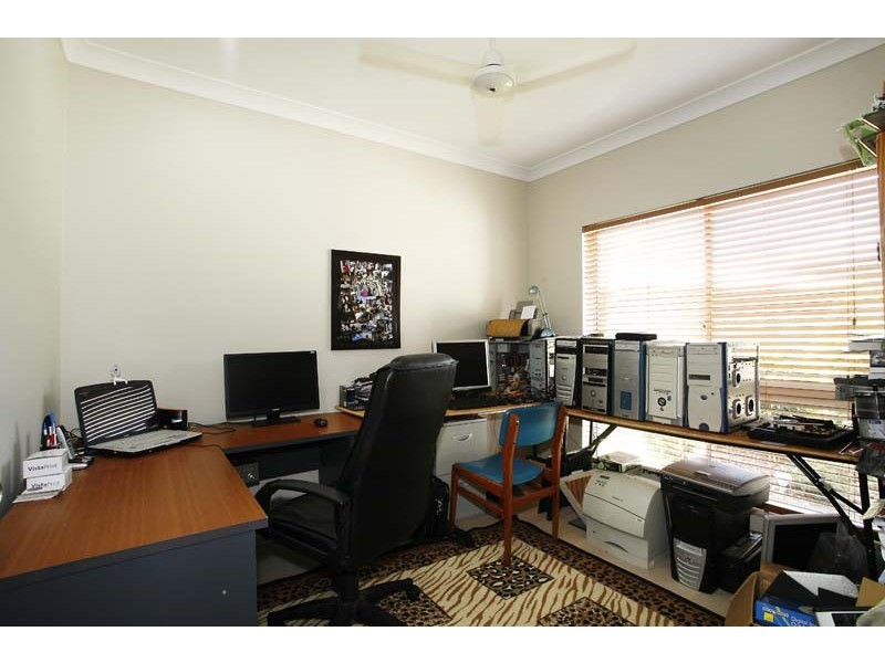 6 Turon Close, Bentley Park QLD 4869