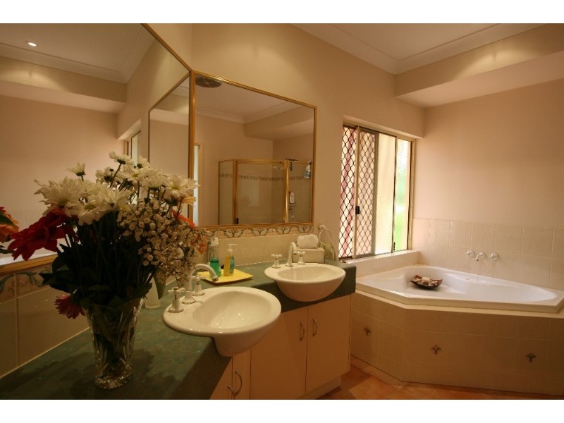 11 Fishtail Close, Mount Sheridan QLD 4868