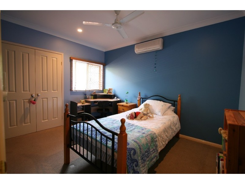 11 Fishtail Close, Mount Sheridan QLD 4868