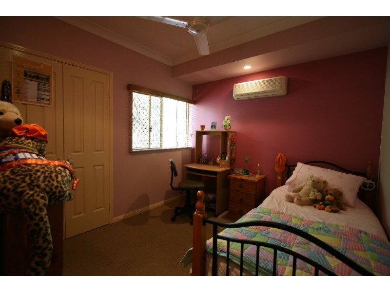 11 Fishtail Close, Mount Sheridan QLD 4868