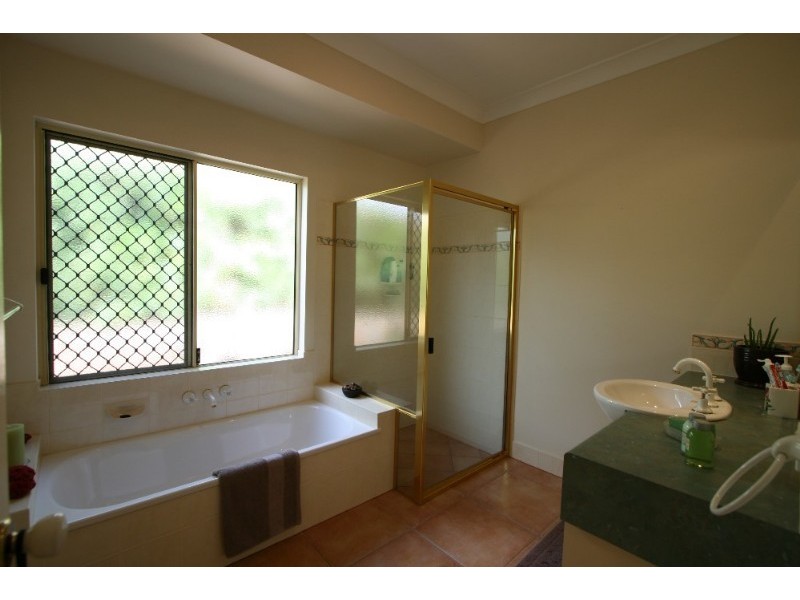 11 Fishtail Close, Mount Sheridan QLD 4868