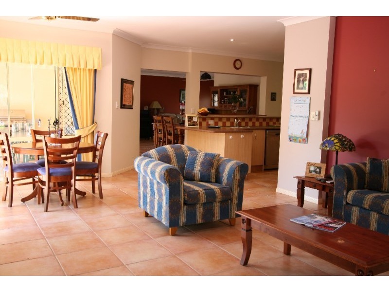 11 Fishtail Close, Mount Sheridan QLD 4868