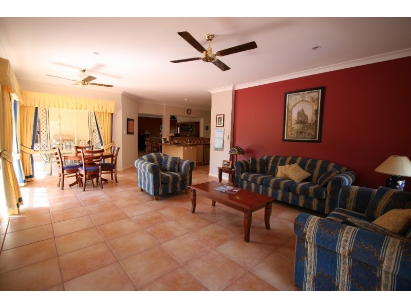 11 Fishtail Close, Mount Sheridan QLD 4868