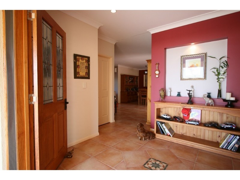 11 Fishtail Close, Mount Sheridan QLD 4868