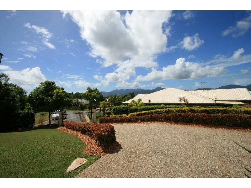 11 Fishtail Close, Mount Sheridan QLD 4868