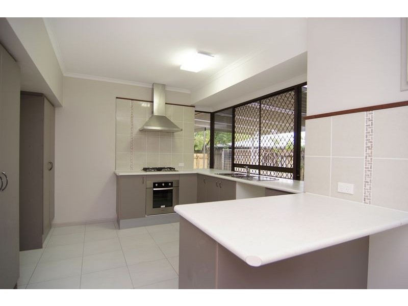 53 Hobson Drive, Brinsmead QLD 4870