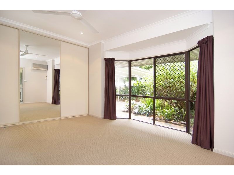 53 Hobson Drive, Brinsmead QLD 4870