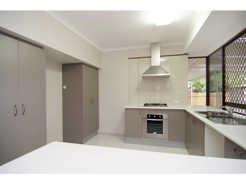 53 Hobson Drive, Brinsmead QLD 4870