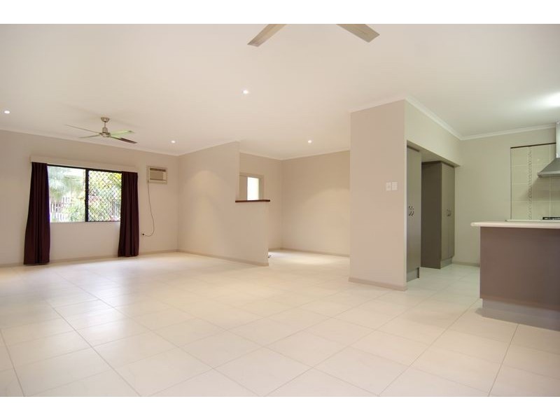 53 Hobson Drive, Brinsmead QLD 4870