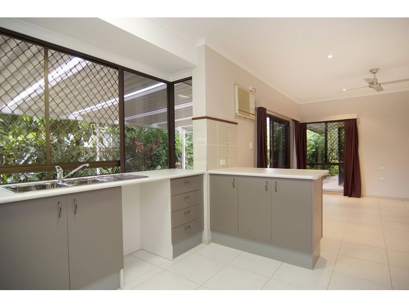 53 Hobson Drive, Brinsmead QLD 4870