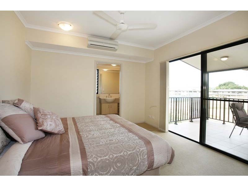 56/2 Fairweather Street, Redlynch QLD 4870