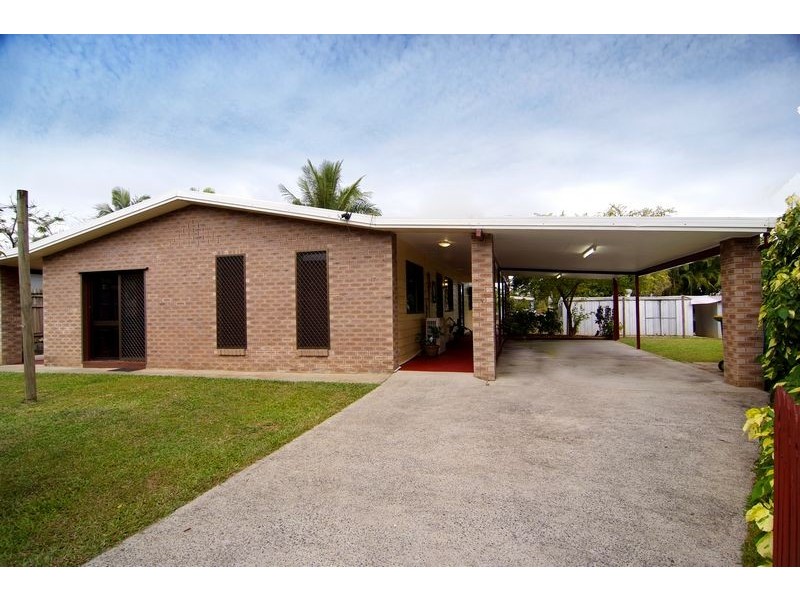 17 Paluma Street, Mount Sheridan QLD 4868