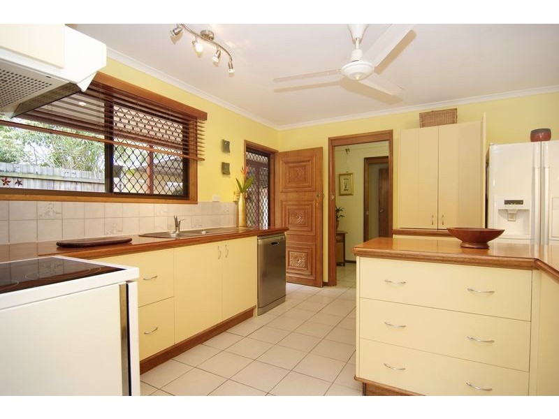 17 Paluma Street, Mount Sheridan QLD 4868