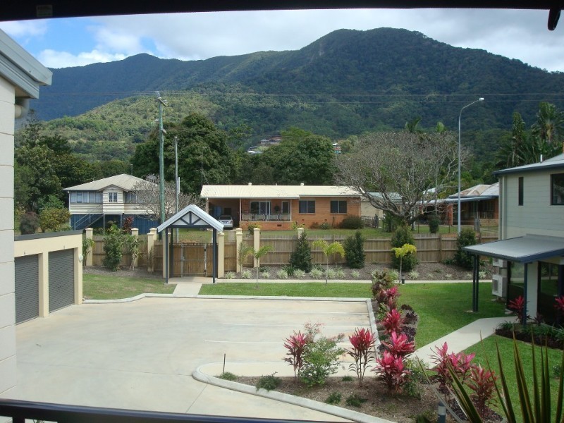 66/2 Fairweather Street, Redlynch QLD 4870