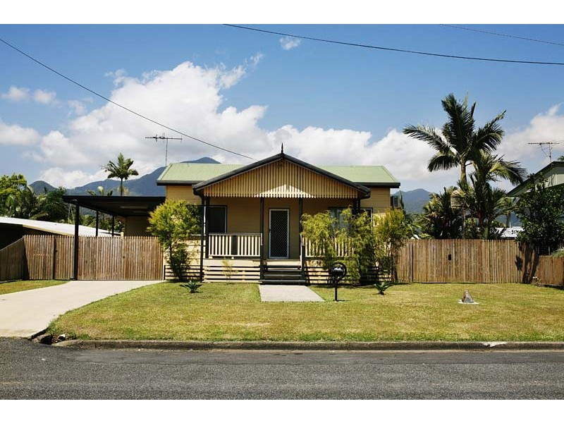 33 Stewart Street, Edmonton QLD 4869