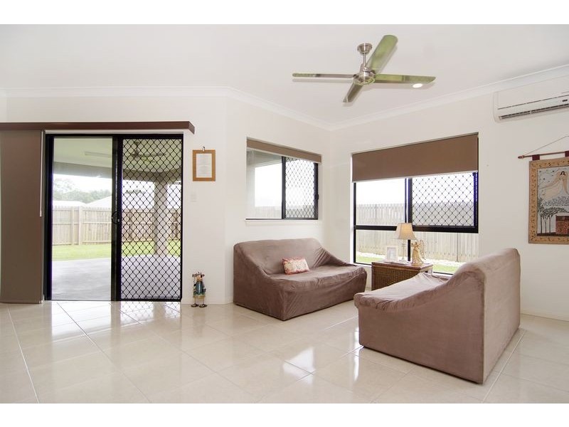 165 Timberlea Drive, Bentley Park QLD 4869