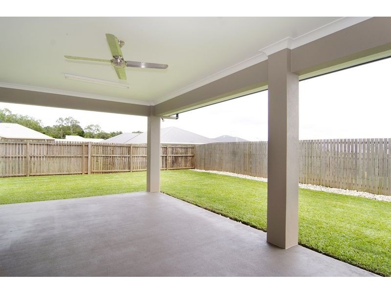 165 Timberlea Drive, Bentley Park QLD 4869