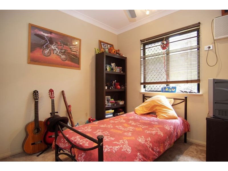 5 Brockhurst Close, Redlynch QLD 4870