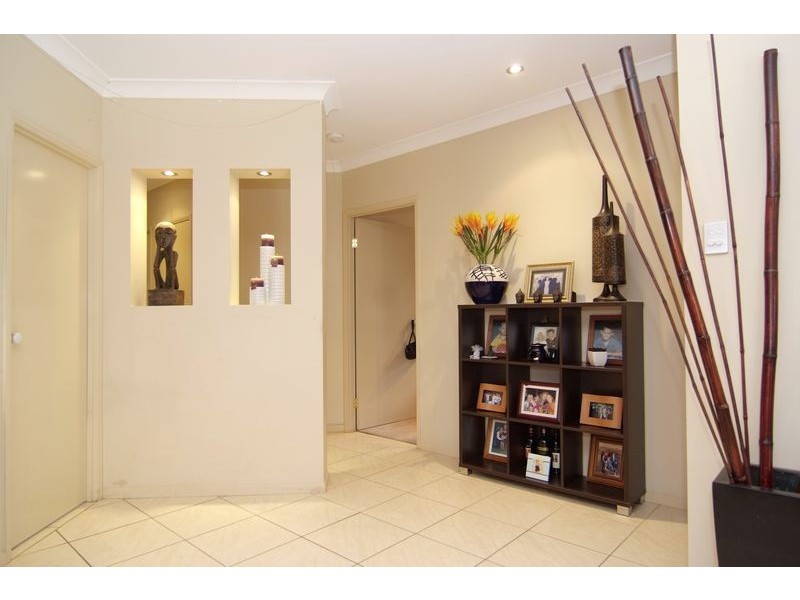 5 Brockhurst Close, Redlynch QLD 4870