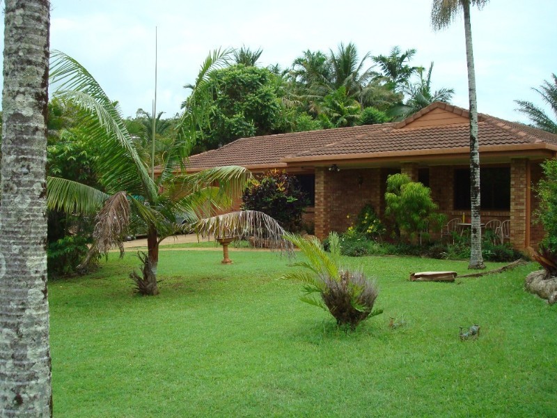 9 Finch Street, Bayview Heights QLD 4868