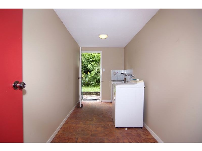 5 Hoad Street, Earlville QLD 4870