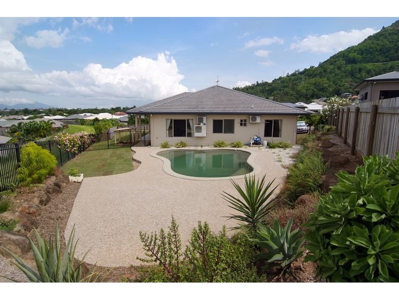 16 Morwong Close, Kanimbla QLD 4870