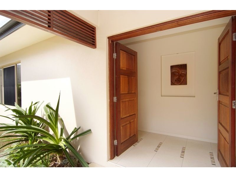 16 Morwong Close, Kanimbla QLD 4870