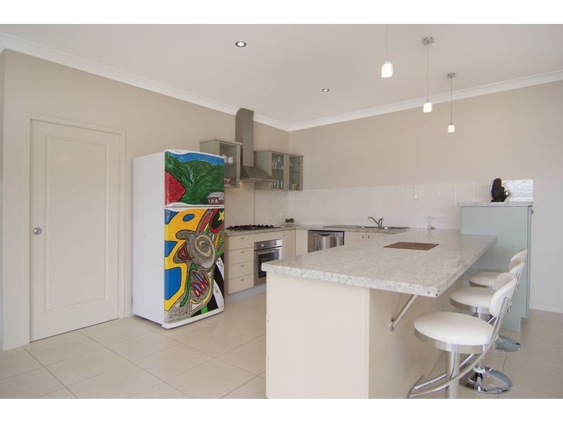 16 Morwong Close, Kanimbla QLD 4870