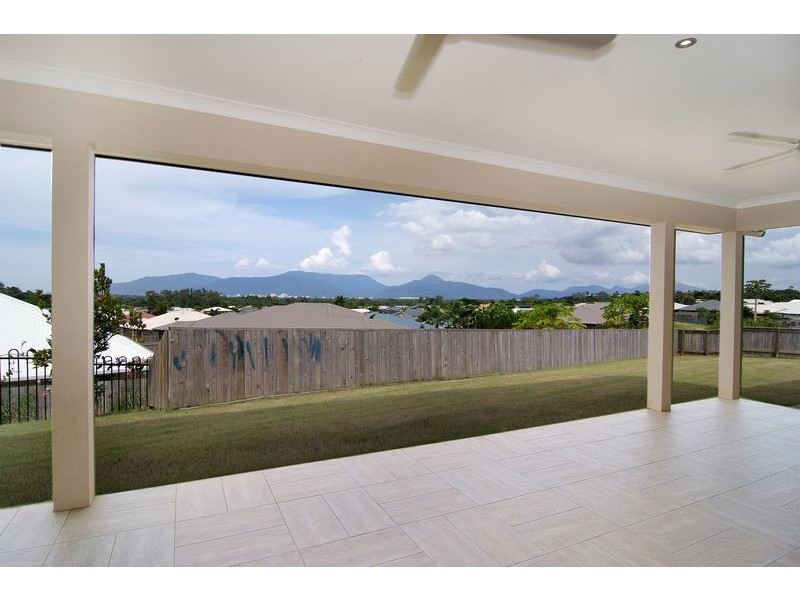 16 Morwong Close, Kanimbla QLD 4870