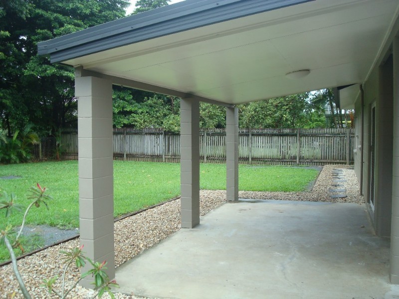 52 Trafalgar Road, Mount Sheridan QLD 4868