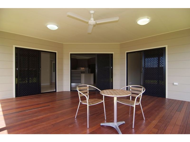 LOT 353 Fitzmaurice Drive, Bentley Park QLD 4869