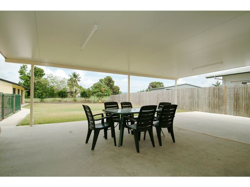 10 Farmer Street, Edmonton QLD 4869