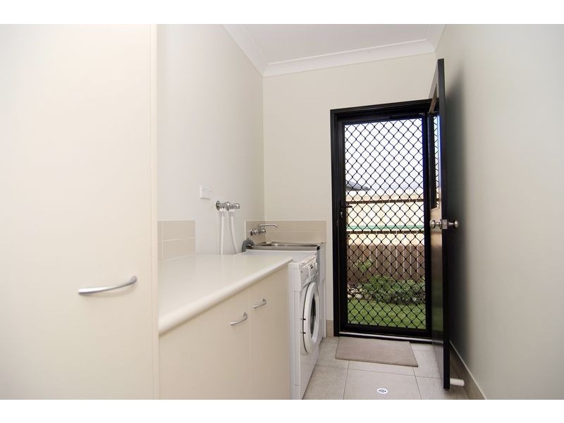 7 Cadell Street, Bentley Park QLD 4869