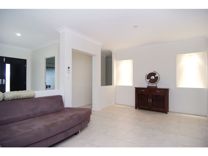 7 Cadell Street, Bentley Park QLD 4869