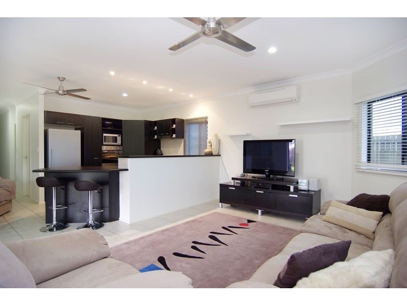 7 Cadell Street, Bentley Park QLD 4869